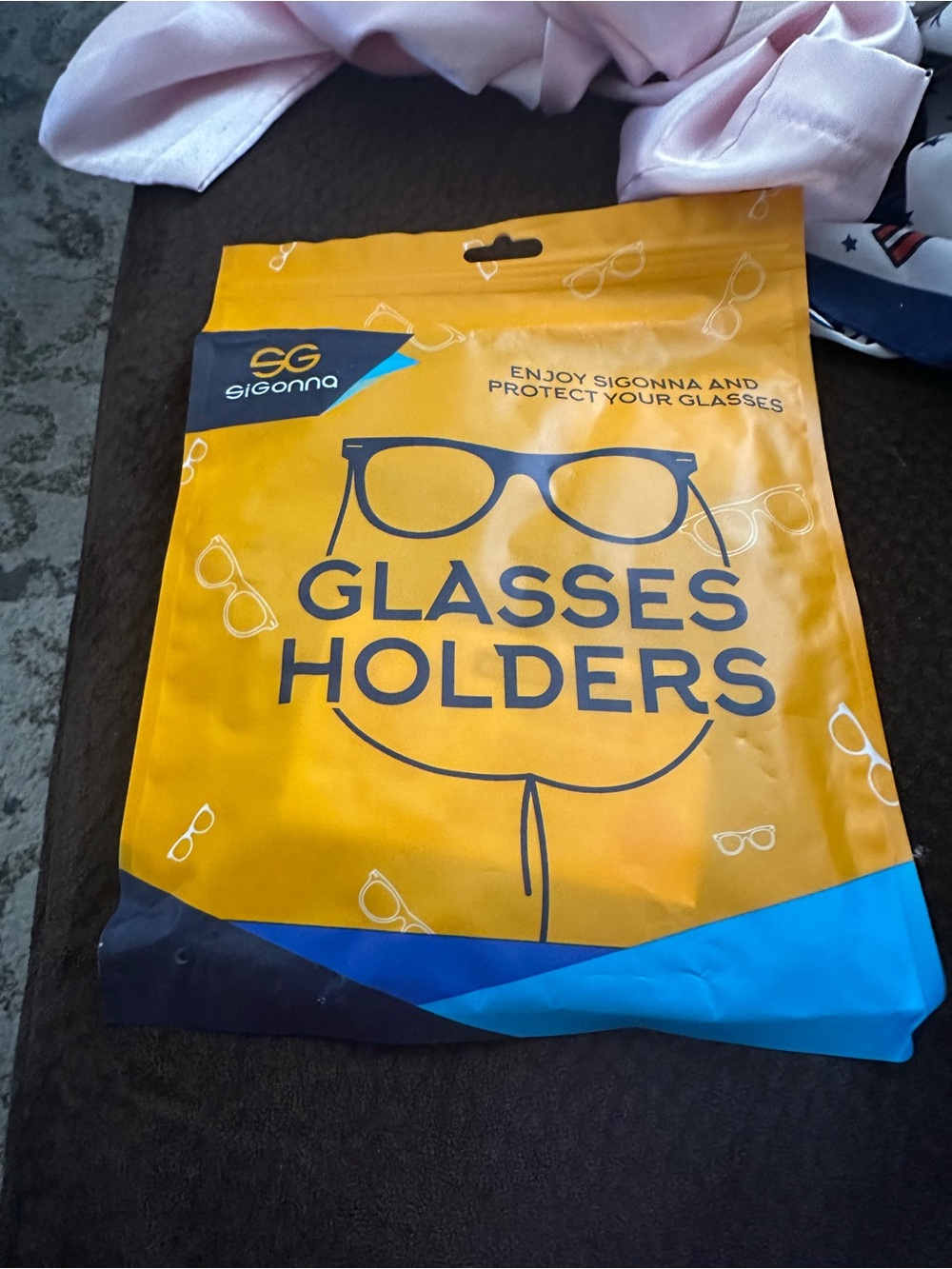 SiGonna glasses holders for all sun/readers
